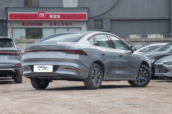 Maximaal vermogen 150-200 PS BYD Qin Plus Dm-I Hybride elektrisch voertuig Sedan Links stuur