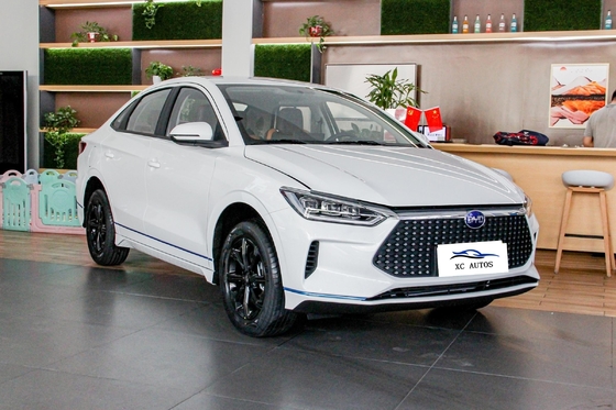 Links stuur Energie SUV BYD E2 Luxe EV Elektrische parkeerrem Chinese elektrische SUV