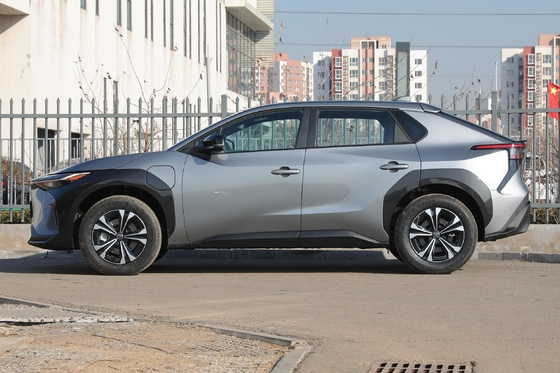 2023 Toyota Bz4X Long Range Electric Car SUV Gebruikt met achterste camera en elektrische