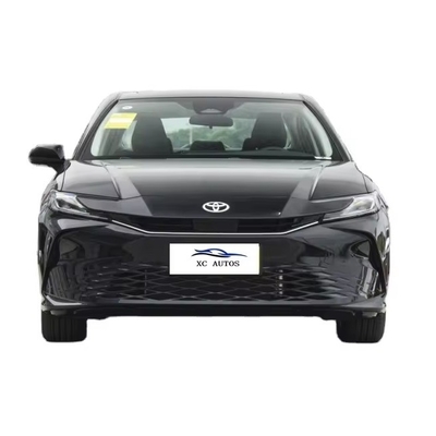 2024 Toyota Camry 2.0E versie koplamp Benzinauto's met ABS en Front 4 Rear 2 Radar