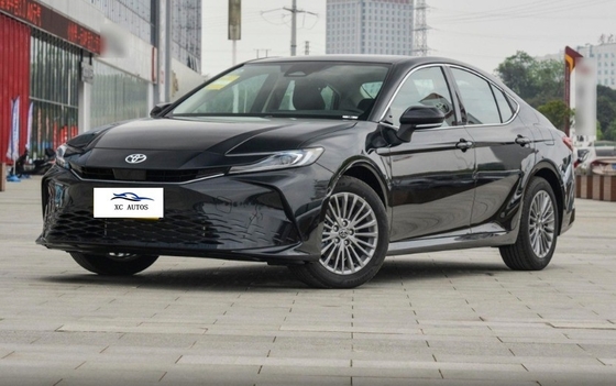 2024 Toyota Camry 2.0E versie koplamp Benzinauto's met ABS en Front 4 Rear 2 Radar