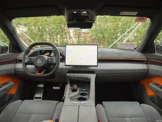 Grote middelgrote Zeekr 001 Elektrische auto Benzine Energie Type 2024 Energievoertuigen