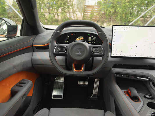 Grote middelgrote Zeekr 001 Elektrische auto Benzine Energie Type 2024 Energievoertuigen