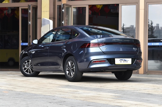2024 BYD QIN Plus DM-i Honor Edition 55km Lead Range 4 Wheel Vehicle Normale cruise control