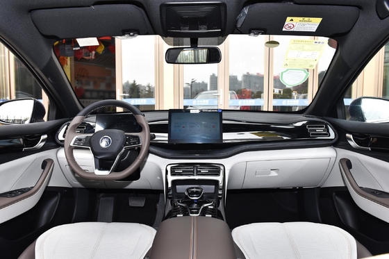 2024 BYD QIN Plus DM-i Honor Edition 55km Lead Range 4 Wheel Vehicle Normale cruise control