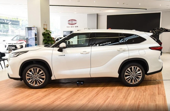 2023 Crown Kluger HEV Twin Engine 2.5L 2WD Verhoogde versie 7-zits SUV met ABS Radar