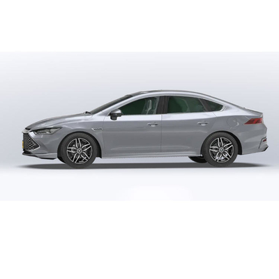 ACC cruise control ingeschakeld BYD Qin Plus Hybride voertuig Dm-I 2024 Sedan carrosserie structuur