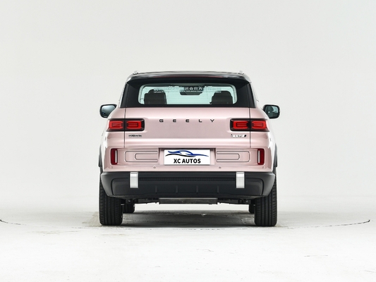 2024 Geely Icon 5 zitplaatsen SUV met 1.5T benzine motor Panorama zonnescherm en LED koplamp
