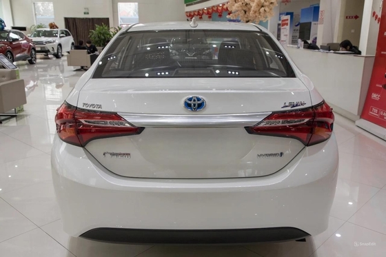 Boetiek Gebruikte auto 2017 Toyota Lelink Gemodificeerd Dual-Engine 1.8H GS E-CVT Elite Zonnedak