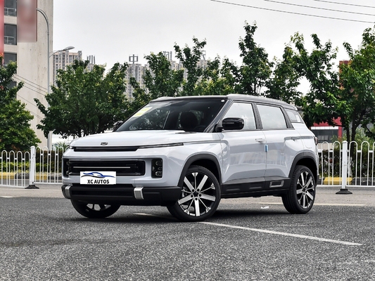 2024 Geely ICON 1.5TD benzinewagen met 7 versnellingsbakken en 5-zits SUV carrosserie structuur