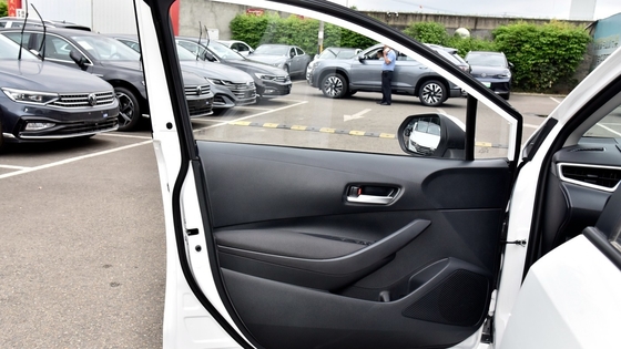 Goedkoopste gebruikte 2017 Toyota Corolla Hybrid 4X4 Auto met wielbasis 2500-3000mm