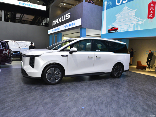 Energiebesparende LED-koplampen en elektrisch stuursysteem voor Maxus Dajia 7 EV MPV
