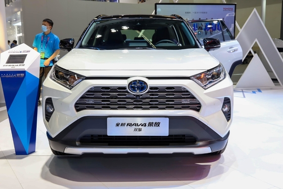 Multi Colors Toyota RAV4 2020 LHD 5 zitplaatsen Luxury Rongfang elektrisch stuurstelsel
