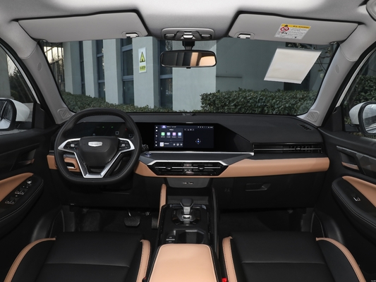 Compacte SUV Geely Haoyue Pro 2024 1.5T DCT met elektronisch stabiliteitscontrolesysteem