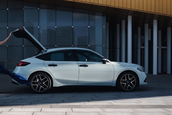 Maximale snelheid 180 km/u 2023 Honda Civic Le HEV Hybrid Pioneer Edition met motorcapaciteit 4L