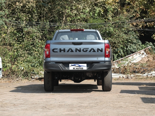 CHANGAN KAICHENG F70 2.4T Automatische tweewielaandrijving Gasoline Truck Turbo Cruise Control