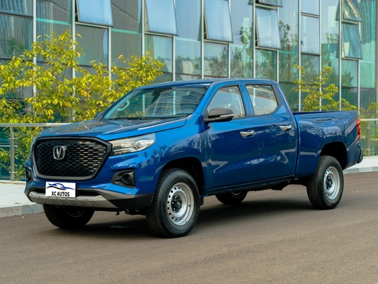 CHANGAN KAICHENG F70 2.4T Automatische tweewielaandrijving Gasoline Truck Turbo Cruise Control