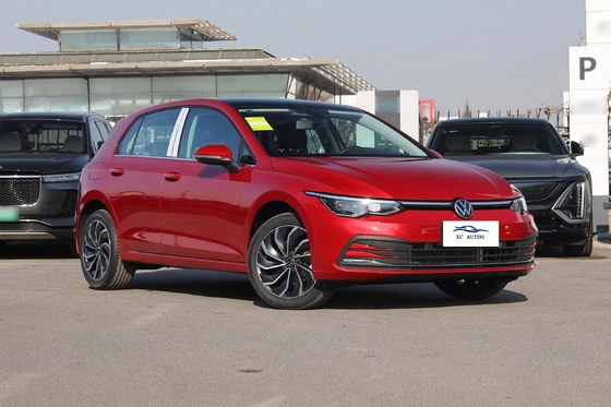 Volkswagen Golf Compact Sedan Gebruikte benzine auto benzine voertuig met carrosserie structuur