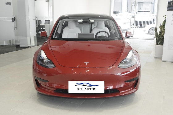 Multi-link achtervering en elektrisch stuursysteem 675 km Tesla Model 3 elektrische auto