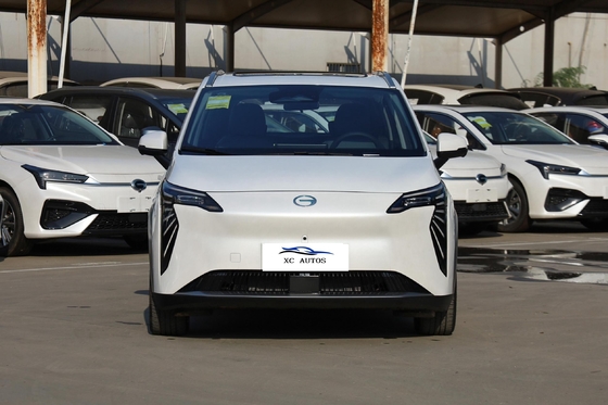 GAC AION Y Sedan EV Car Elektrische auto met touchscreen en elektrische parkeerrem
