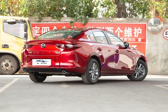 Automatische benzine auto Mazda 3 Axela Compact Sedan met elektrische co-pilot zitplaats aanpassing