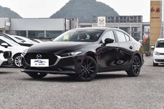 Automatische benzine auto Mazda 3 Axela Compact Sedan met elektrische co-pilot zitplaats aanpassing