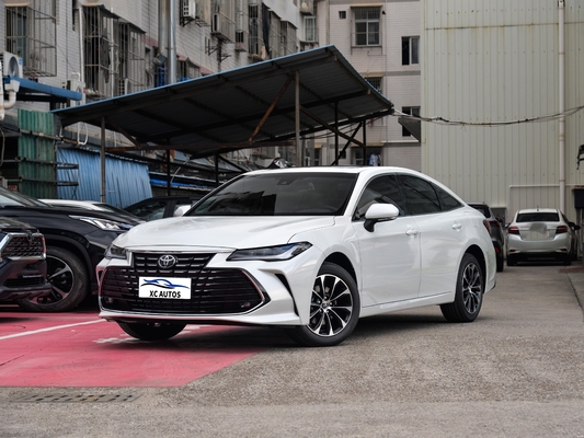 Toyota Avalon luxe auto met 6 airbags en lage kilometertraje 1-25000 mijl in topconditie