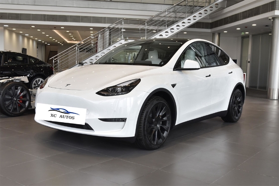 Elektrische parkeerrem Tesla Model Y Gebruikte energie Elektrische auto met voor 4 achter 4 radar