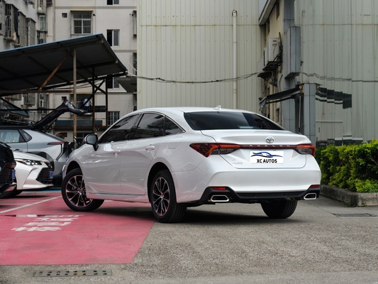 Toyota Avalon luxe auto met 6 airbags en lage kilometertraje 1-25000 mijl in topconditie