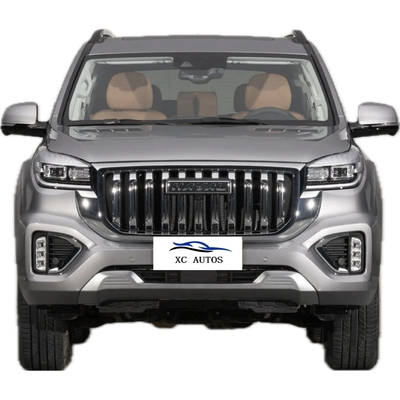 Maand 8 Haval H9 2.0t 4WD 5-zitplaats 8-speed SUV Middelgrote en Grote SUV Radar Voor 4 Achter 4