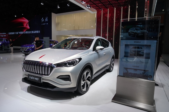 ESC-uitgeruste Hongqi Ehs3 elektrische auto met Euro IV emissie standaard en 407 km bereik