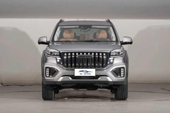 Maand 8 Haval H9 2.0t 4WD 5-zitplaats 8-speed SUV Middelgrote en Grote SUV Radar Voor 4 Achter 4