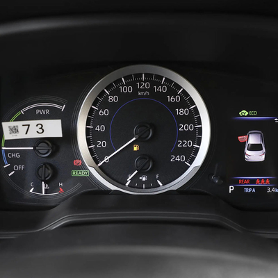 Maximaal koppel 100-200Nm Toyota Corolla Hybrid Sedan Auto met elektrische parkeerrem