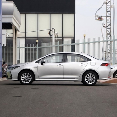 2023 Linksgeleide sedan Toyota Corolla met 8 voorste versnellingsnummer