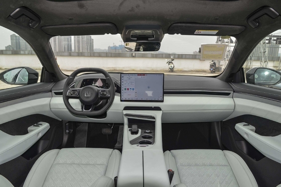 CTLC 675-750km Pure Electric Sedan EV Zeekr 001 2024 Fast Charging High Speed 5 zitplaatsen