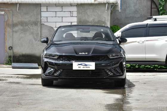Kia K5 GT-Line Sedan 2023 Gebruikte auto's Benzine 5 zitplaatsen Sedan Auto gemaakt in K5 en GT-Line