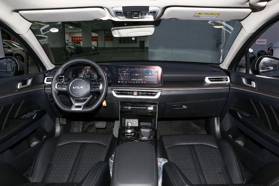 Kia K5 GT-Line Sedan 2023 Gebruikte auto's Benzine 5 zitplaatsen Sedan Auto gemaakt in K5 en GT-Line