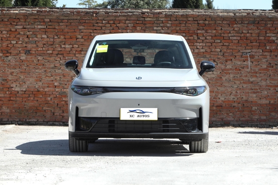 2023 Leapmotor C11 C01 T03 Elektrische achtercamera 360° en aanpassing van de bestuurdersstoel