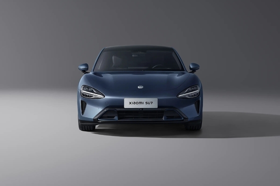 Xiao mi Su7 Chinese elektrische sedan met L*W*H mm 3780x1715x1540 en 4-deurs 5-zitter