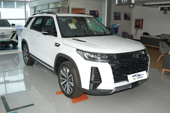 Elektrisch stuursysteem Changan CS95 Plus 2,0t 7 zitplaatsen Benzine Auto SUV Benzine voertuig