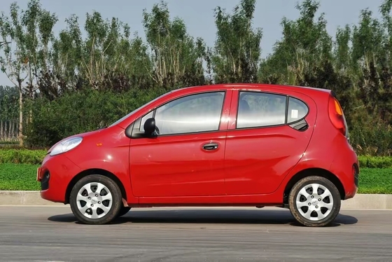 Chery QQ 2023 Elektrische stadswagen met verstelbare bestuurdersstoel 5-deurs 5-zits design