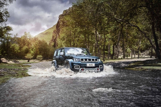 Beijing Bj40 Zonnedak Benzine SUV Auto 2,3t Groot voertuig Gebruikte auto
