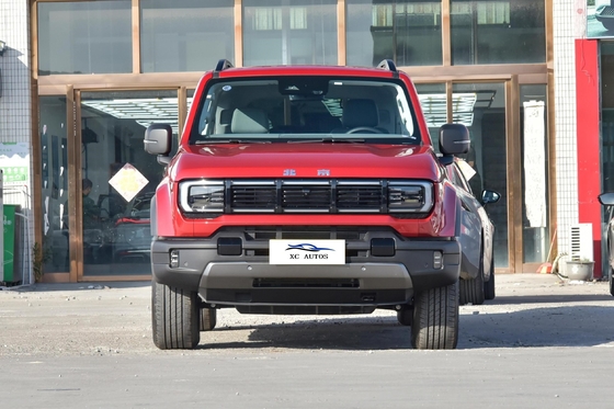 Beijing Bj40 Zonnedak Benzine SUV Auto 2,3t Groot voertuig Gebruikte auto