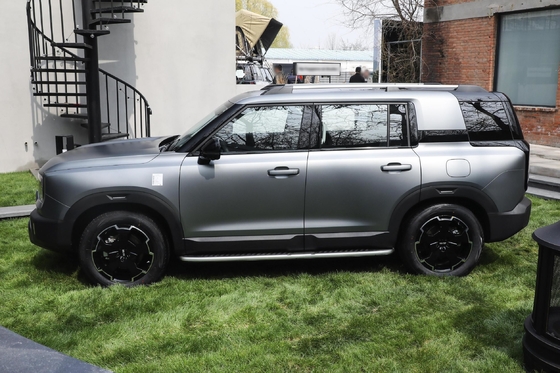 3000-3500 mm wielbasis Elektrische bestuurdersstoel aanpassing Benzine SUV auto voor Beijing Bj30