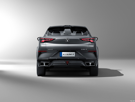 Changan Unit-t 1,5t Benzine crossover L*W*H mm 4535*1870*1565 Maximaal vermogen 150-200 PS