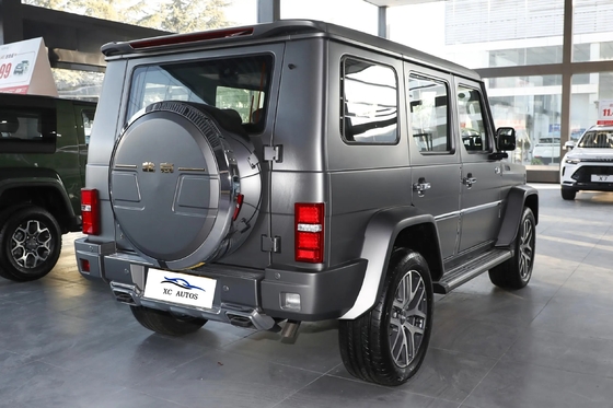 Mid-Large Size SUV 2022 2.3t Beijing Automotive Bj80 4WD Benzinauto 5-deurs 5-zitter