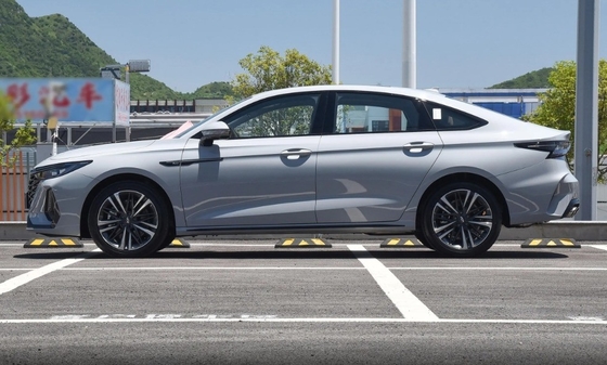2023 Chery ARRIZO 8 Jin Compact Car 2.0T 254hp L4 Benzine 7-speed dubbele koppeling voor B2B