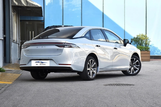 Leerstoelen Gebruikte auto Elektrisch voertuig met voortrommel Achtertrommelremmen