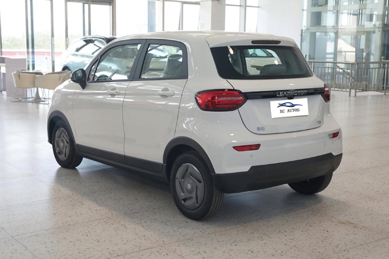 Elektrische parkeerrem Leapmotor T03 Auto SUV Voertuig Hybride brandstof Automobil Gebruikt Echt
