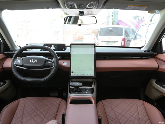 Changan Qiyuan A05 EV Sedan Hybrid Car Grote waarde en 5 deuren 5 zitplaatsen carrosserie structuur